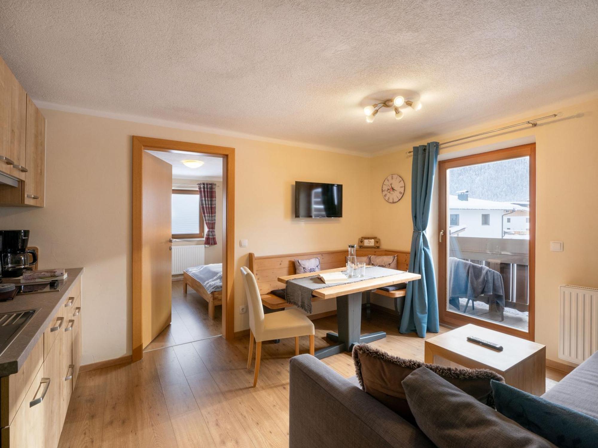 Haus Alpenrose Apartment ไวดริง ภายนอก รูปภาพ