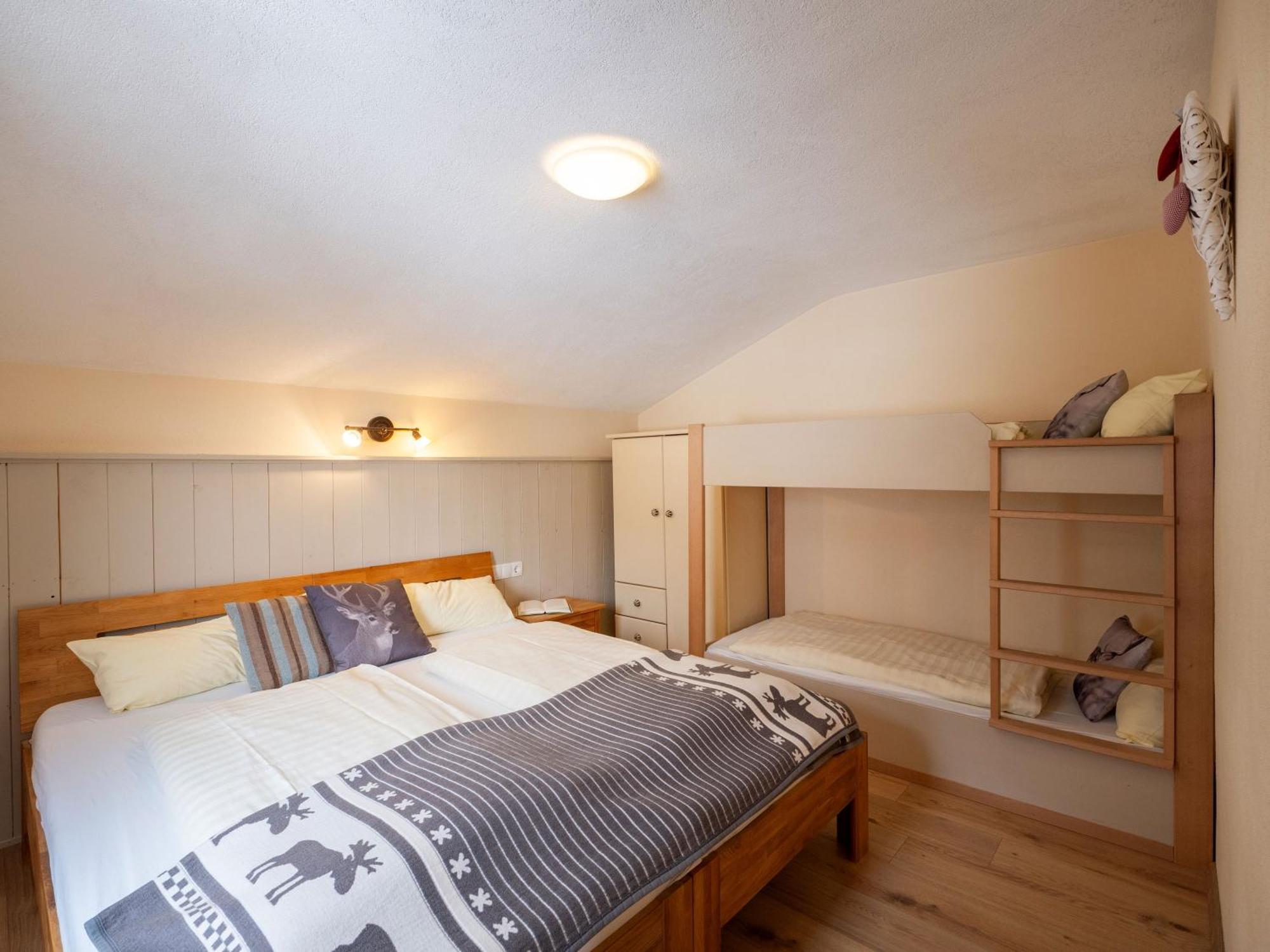 Haus Alpenrose Apartment ไวดริง ภายนอก รูปภาพ